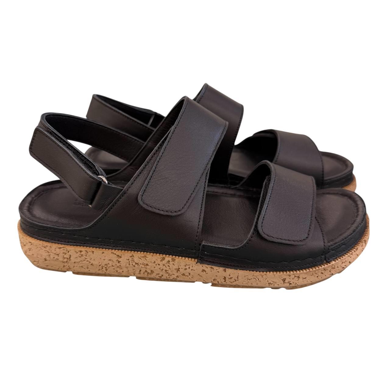 SandF Mis M-107 Negru SandF Mis M-107 Negru