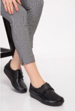 Pantofi Ortopedici Femei Negri – Calapod Lat pentru Diabet, Hallux Valgus și Monturi Pantofi Ortopedici Femei Negri – Calapod Lat pentru Diabet, Hallux Valgus și Monturi
